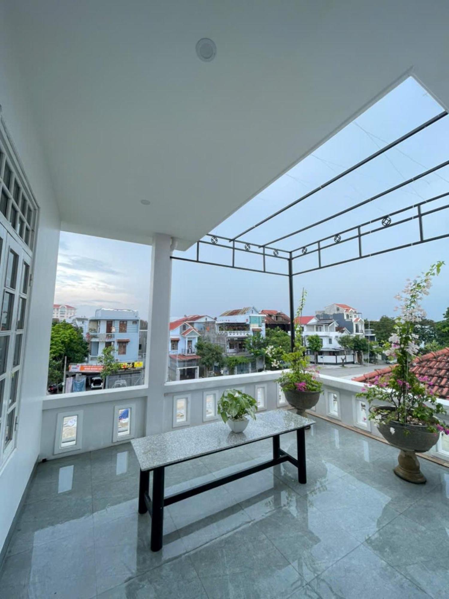 הואה Nhat Long Homestay מראה חיצוני תמונה