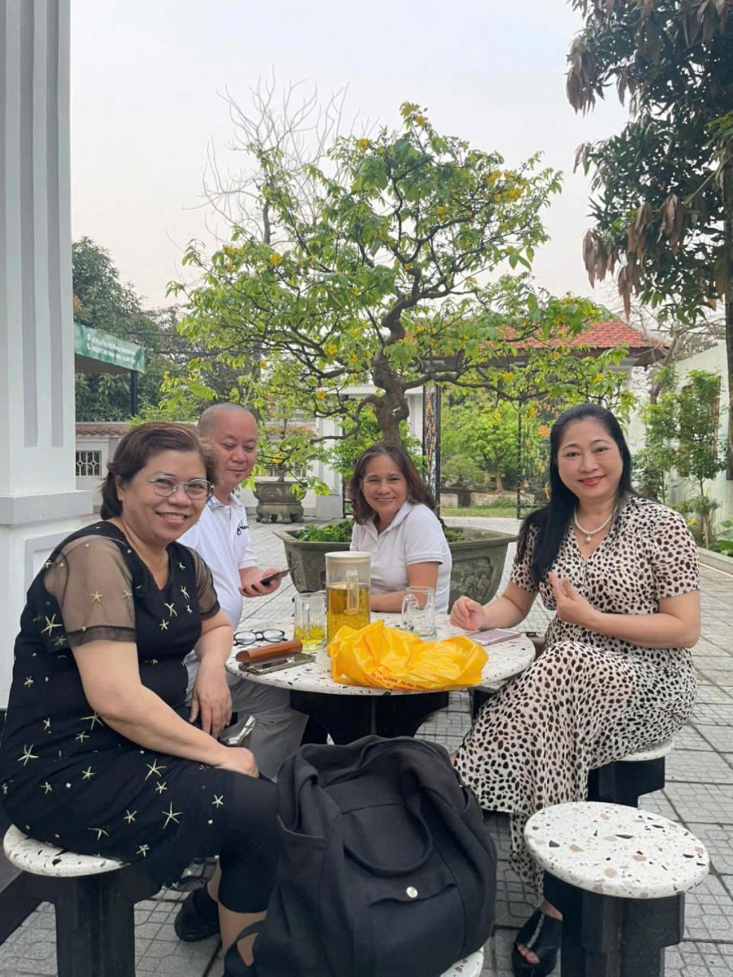 הואה Nhat Long Homestay מראה חיצוני תמונה